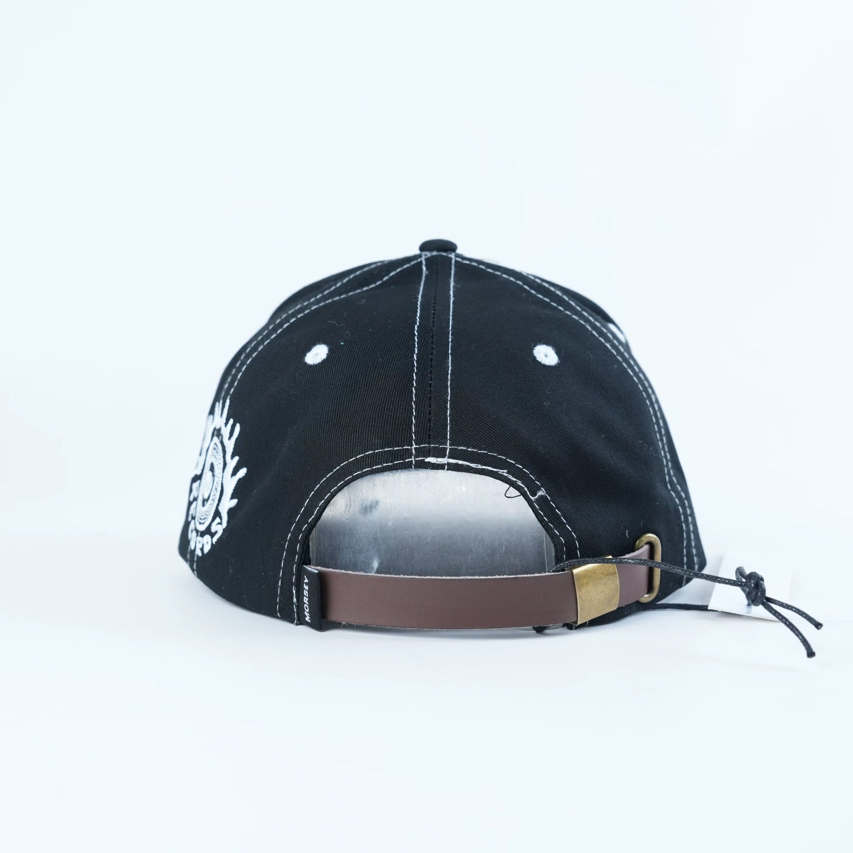 DIAMONDS CAP