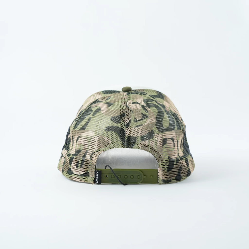 CLASSIC CAMMO TRUCKER
